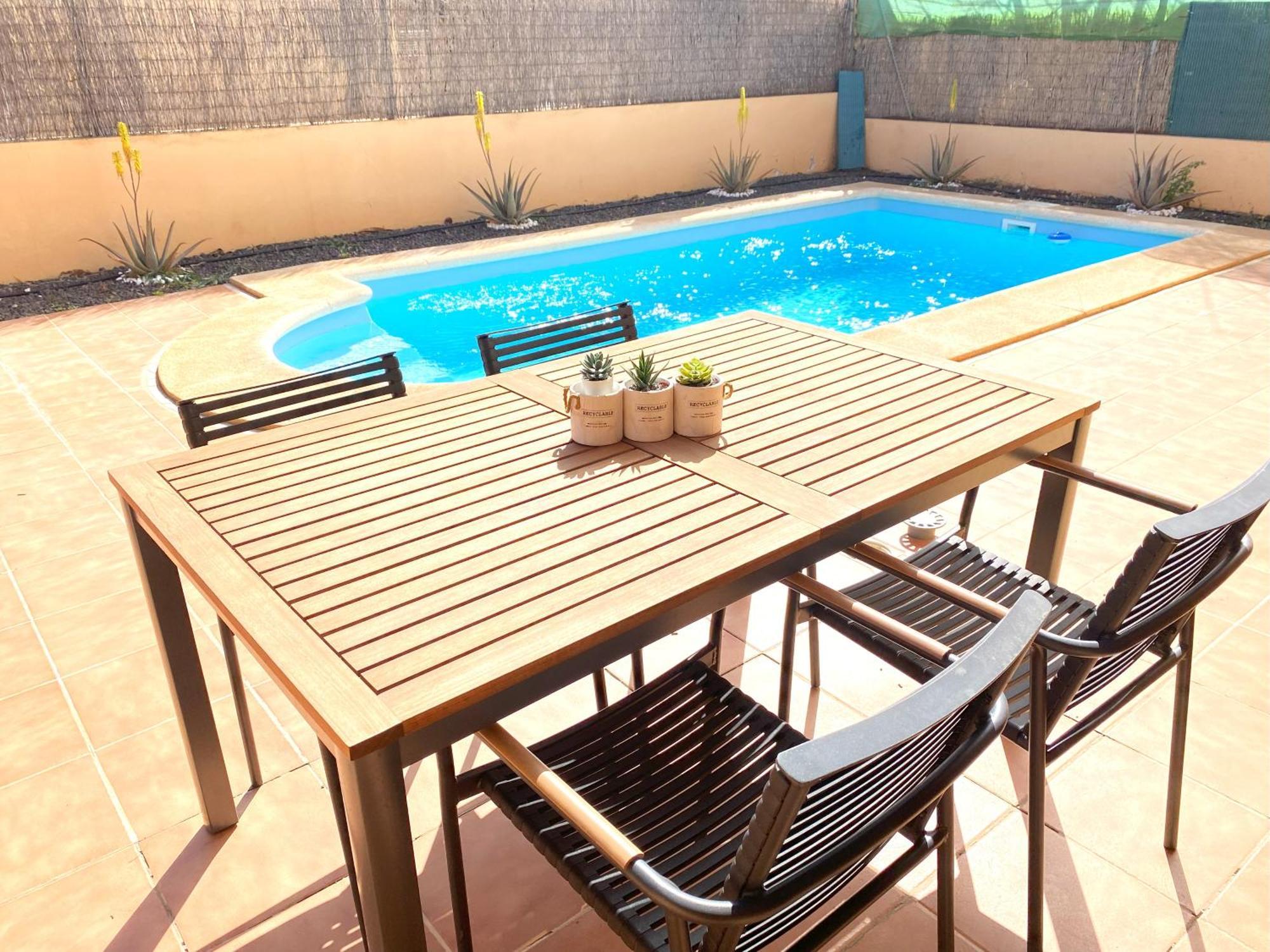 Villa Marlau Con Piscina Privada La Oliva Exterior foto